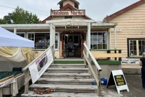 From Auckland: MATAKANA VILLAGE MARKET & WINE/SCULPTURE TOUR