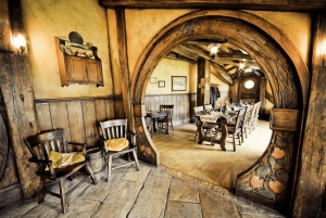 Luksuriøs dagsomvisning – Hobbiton-filmusett, Rotorua og Treewalks