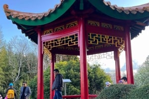 RUAKURI CAVE & HAMILTON GARDENS-PRIVATE TUR FRA AUCKLAND