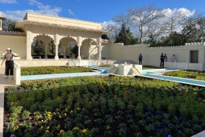 RUAKURI CAVE & HAMILTON GARDENS-PRIVATE TUR FRA AUCKLAND