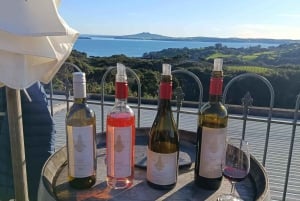 Waiheke Island: Opastettu viinimaistelu kaksikerroksisella bussilla