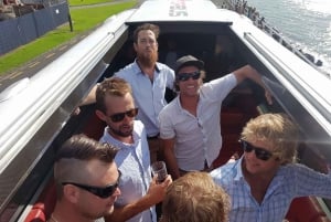 Waiheke Island: Opastettu viinimaistelu kaksikerroksisella bussilla