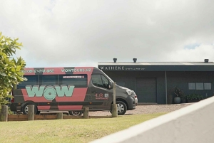 Waiheke Island: Wine, Gin, and Olive Oil Tour with Lunch