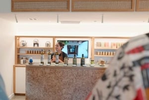 Waiheke Island: Wine, Gin, and Olive Oil Tour with Lunch