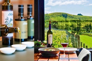 Waiheke Island: Wine, Gin, and Olive Oil Tour with Lunch