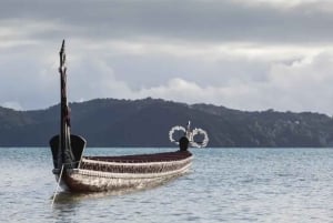 Waitangi Treaty Grounds -opastettu kierros