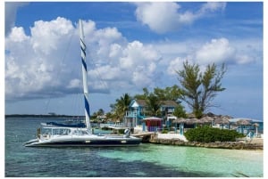 Bahamas: Swimming Pigs, Sail & Snorkel Full Day Lunch Cruise