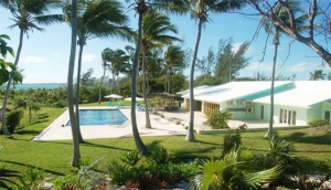 CarriEarl Boutique Hotel