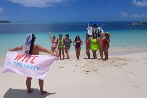 Center Console Privé Bootverhuur Bahama's