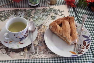 Freeport Bahamas: Your Bahamas Souvenir Experience with tea