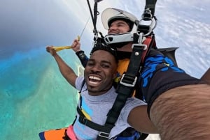 Freeport: Skydiving over the Bahamas
