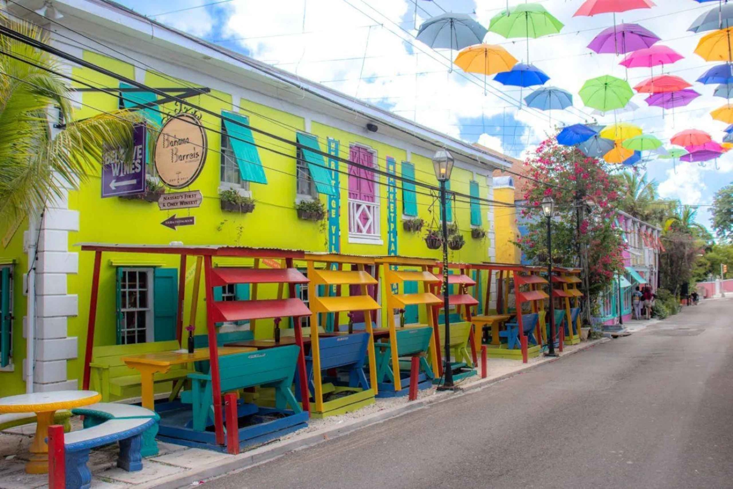 Instagram-Worthy Nassau Tour: Colorful Streets & Hidden Gems
