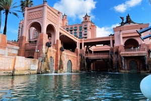 Näkymätön vene- ja snorklauselämys Nassaulla