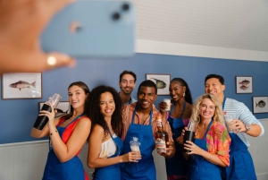 Aula de mixologia com cocktails na destilaria de John Watling