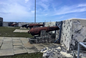 Nassau: Bahama Life Pedal Crawler Tour