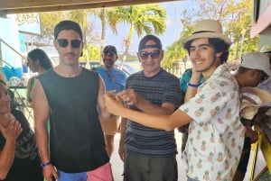 Nassau: Hop-On/Hop-Off-Bustour