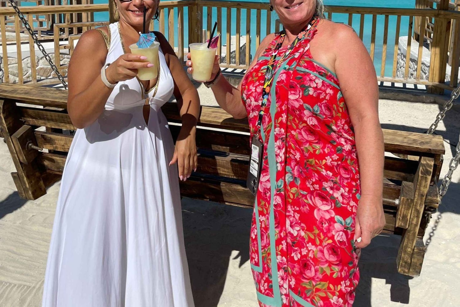 Nassau: Heldagsfestkatamaran med privat strand och lunch