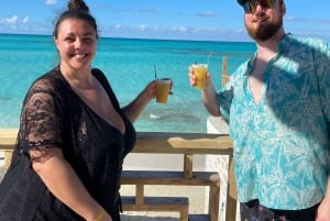 Nassau: Heldagsfestkatamaran med privat strand och lunch