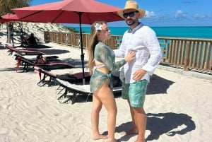 Nassau: Heldagsfestkatamaran med privat strand och lunch
