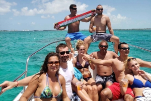 Nassau: Glass Bottom Boat, Banana Boat and Snorkelling Tour