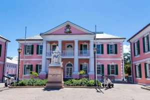 Nassau: Historic Downtown Nassau Bike Tour