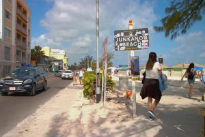Nassau: Historic Downtown Nassau Bike Tour