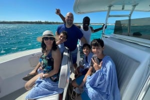Island Hopping, Swimming w/ Turtles & Unlimited Bahamas Mama