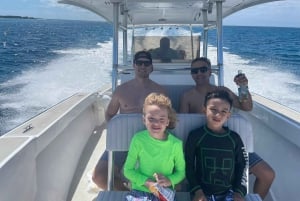 Island Hopping, Swimming w/ Turtles & Unlimited Bahamas Mama