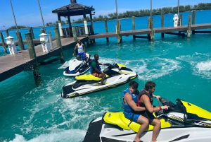 Nassau: Jet Ski Rental at a Private Beach