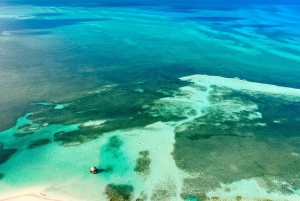 Nassau: passeio de um dia à Ilha das Pérolas com almoço e mergulho com snorkel