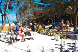 Nassau: Private Island & Snorkeling, Turtles, Drinks, & BBQ