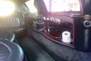 Hin- und Rückfahrt mit der Limousine von Nassau nach Paradise Island