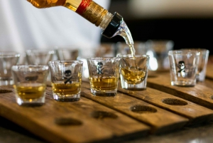 Nassau: Rum Tastings and Culinary Walking Tour