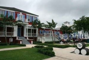 Nassau : Tour en bateau et visite guidée en VTT + déjeuner libre
