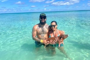 Nassau: Privat båttur med svømmende griser - opptil 7 personer