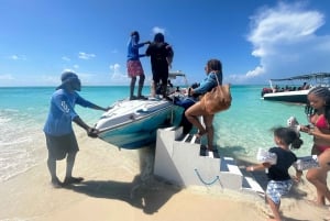 Nassau: Cerdos, Snorkel, Tortugas, Almuerzo, Club de Playa Privado