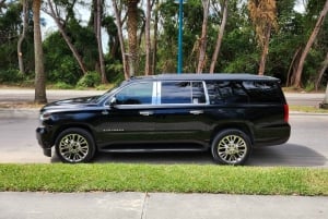 Nassau:Transfer from Airport Luxury Escalade Private One Way