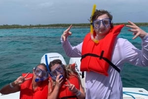 Wycieczka po 3 wyspach Rose Island, 🚤 Snorkeling, 🐠 Żółwie, 🐢 Świnie 🐖