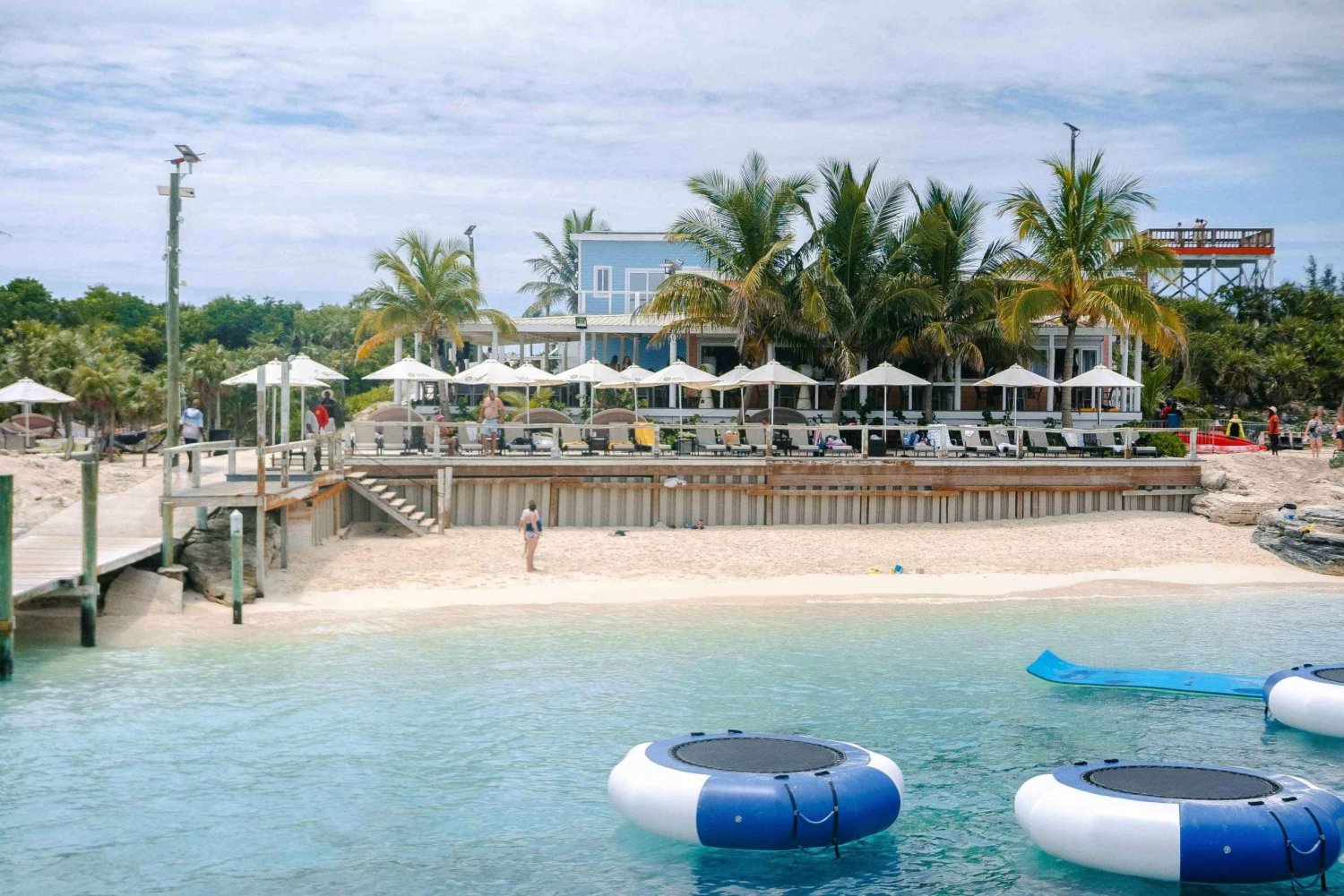 Sand Dollar Beach Resort on Rose Island Bahamas: Day Away