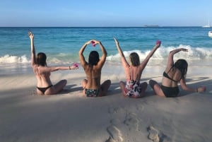 Snorkeling and Beach Tour with Sea Turtles