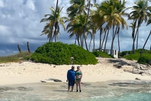 Snorkeling and Beach Tour with Sea Turtles