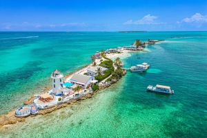 Nassau: Excursión de un día a Sun Cay, esnórquel, encuentro con iguanas y almuerzo