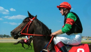 SilkAir cabin staff in new uniforms