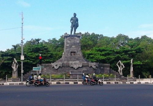 1 of many memorials of I Gusti Ngurah Rai