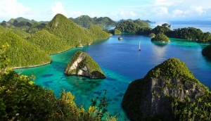 Mt. Agung sunset by M. Doliveck