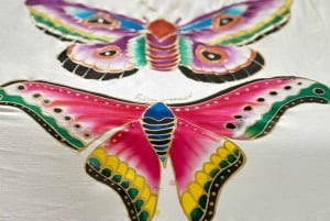 ウブドで3時間のバティック作り教室