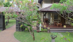 Aditya Beach Resort Lovina