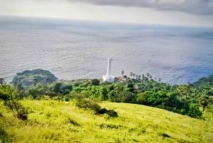 Amed: Mencol Hill Sunrise Nature Walk with Ocean Views