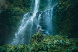 Bali: Tour privato dell'avventura delle cascate di 100 metri (tutto compreso)