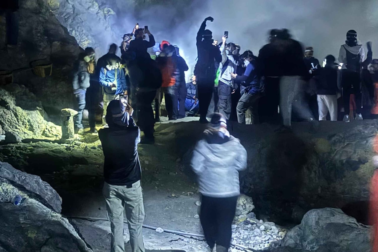 Bali: 2-Day Ijen Blue Fire and Bromo Sunrise Tour